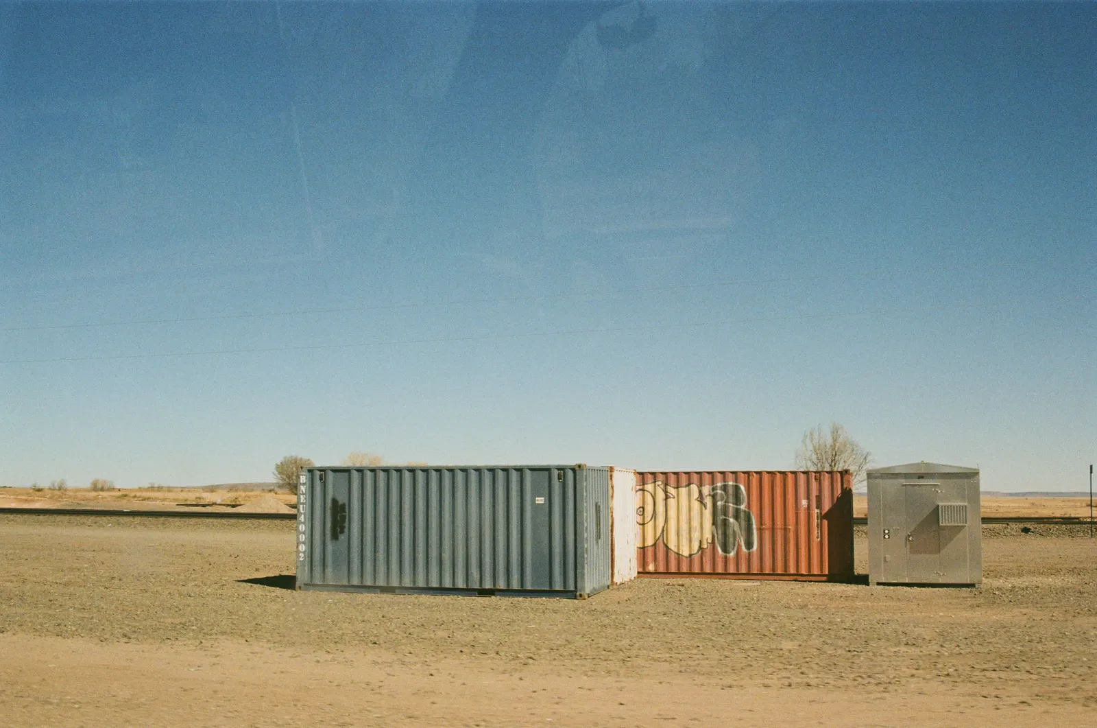 0703695d-000481810011.jpg