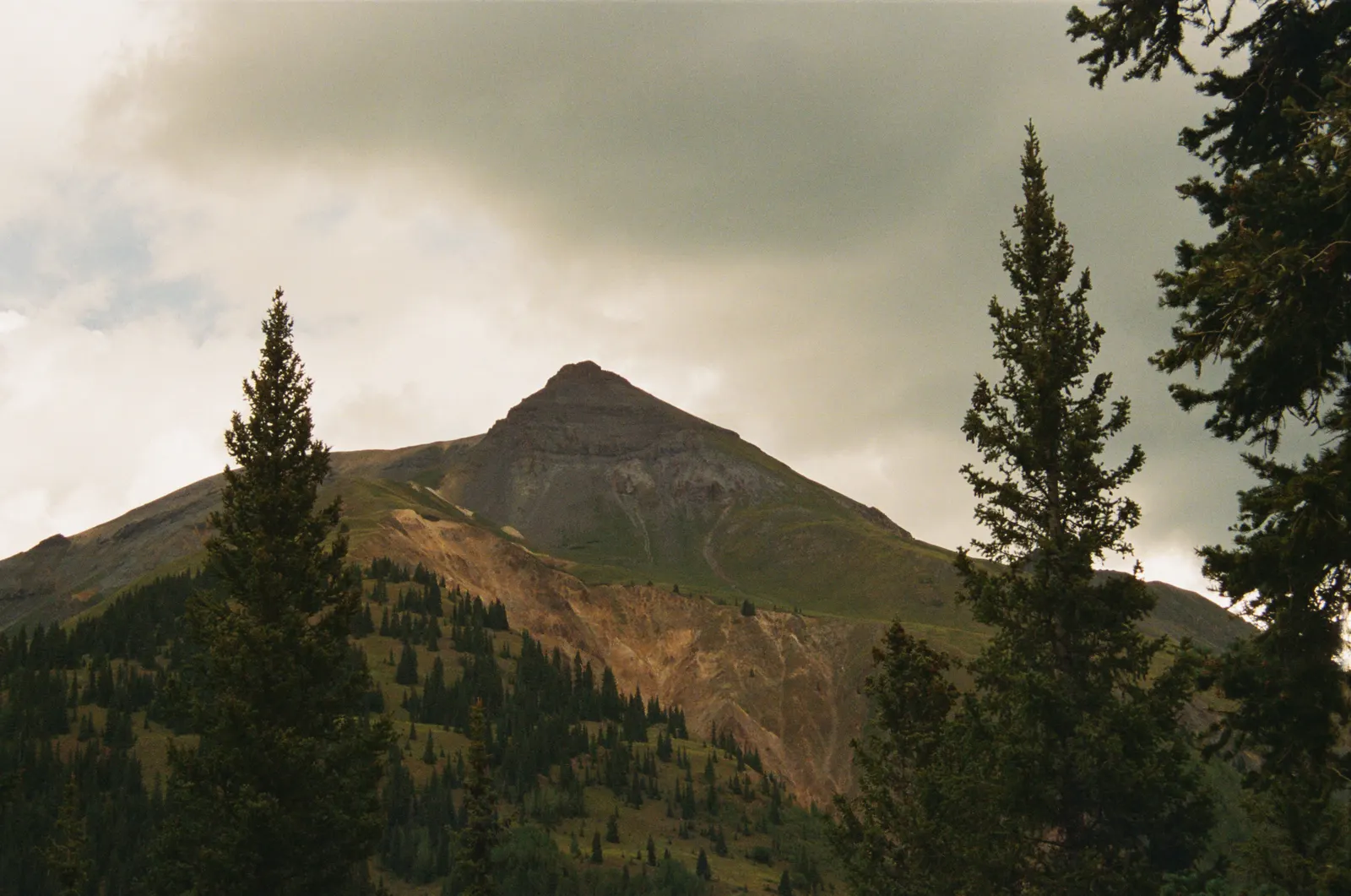 1062f4f1-000164740024.jpg