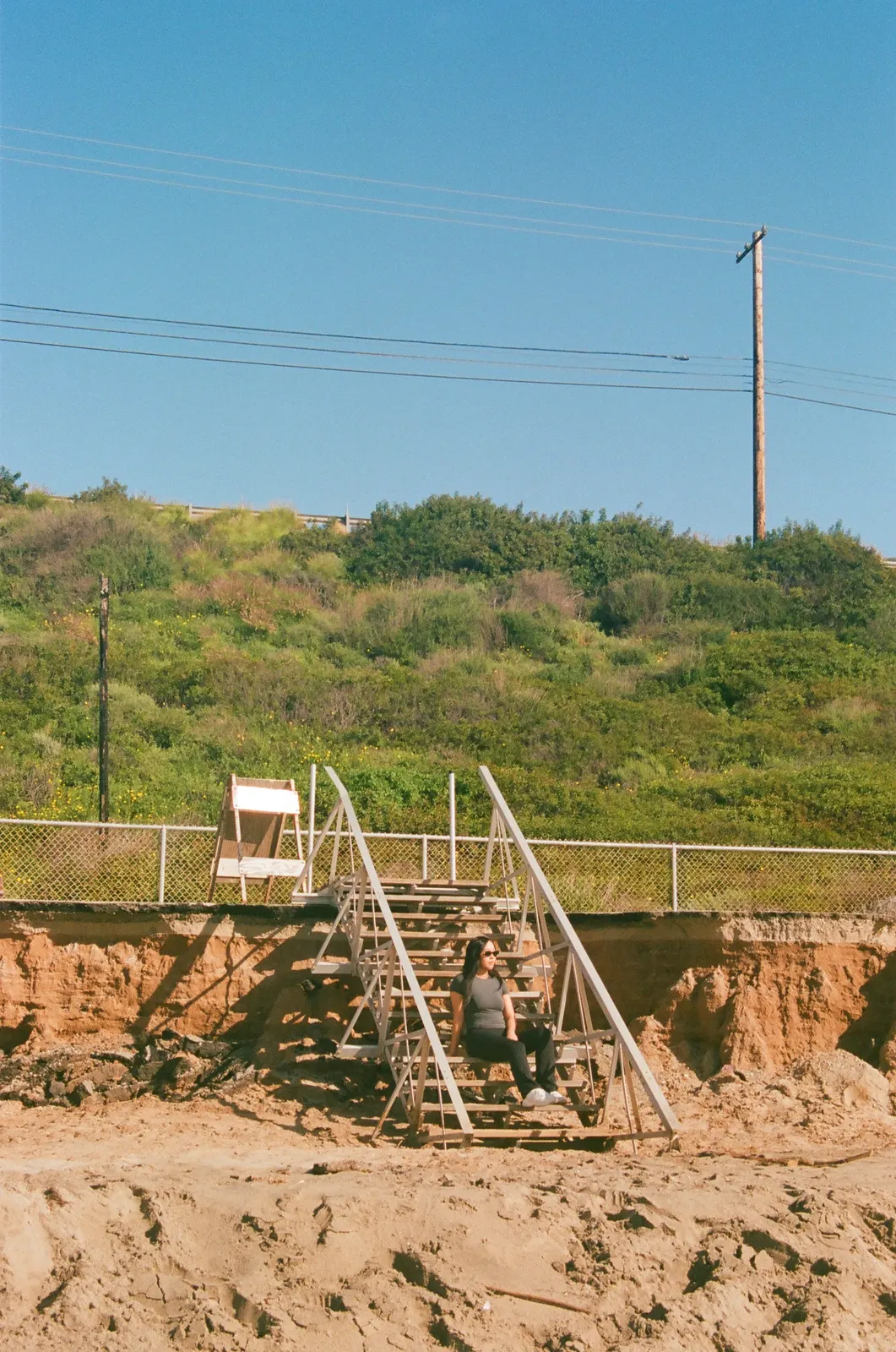 a127fed4-000132210028.jpg